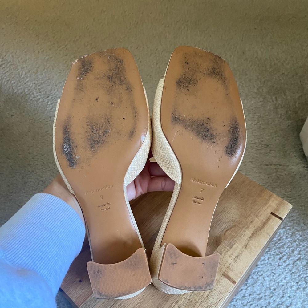 Reformation Natural Beige Woven Slide Mules - Picture 3 of 4